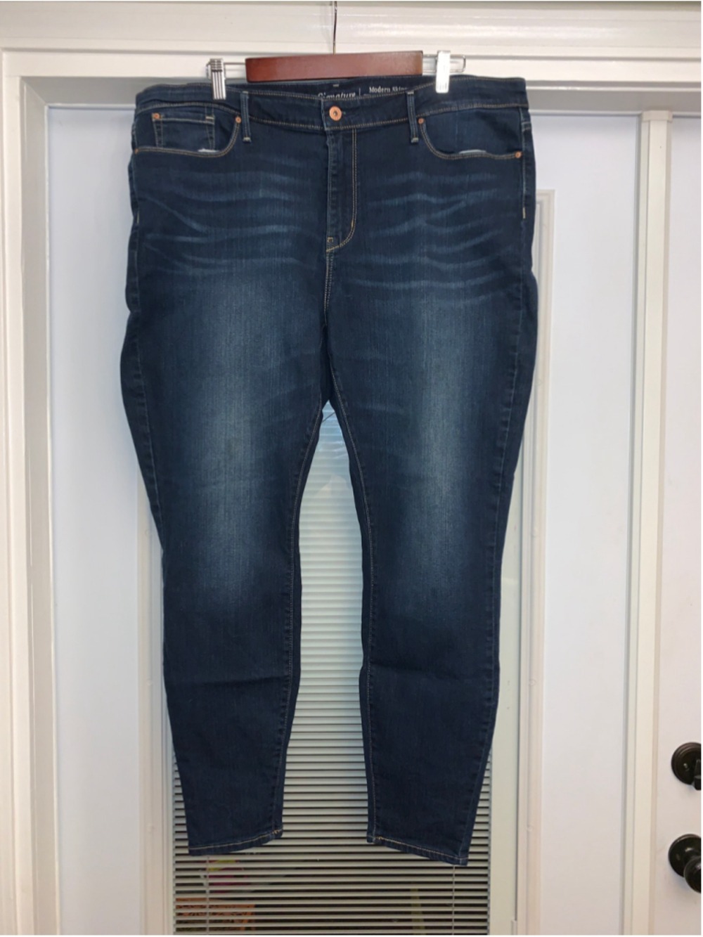 Women's Signature by Levi Strauss & Co. Skinny Jeans, Plus 22M, Blue